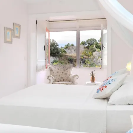 Erendira - Special Category Ξενοδοχείο Αλακάτι