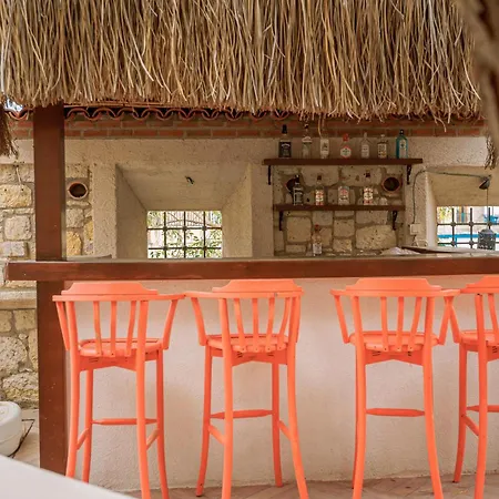 Erendira - Special Category Szálloda Alacati