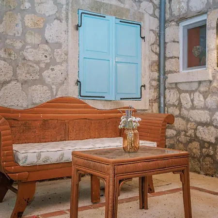 Hotel Erendira - Special Category