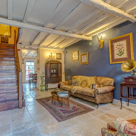 Erendira - Special Category Szálloda