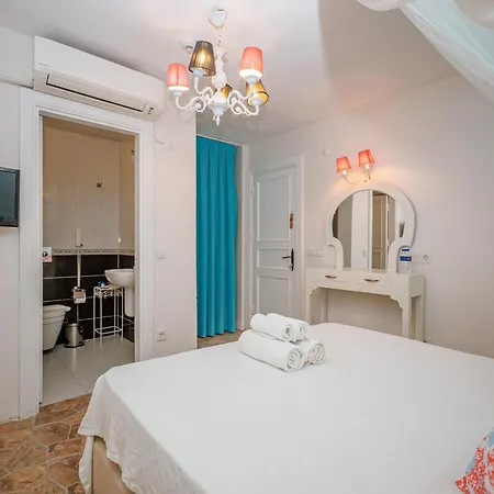 Erendira - Special Category Hotel 2*
