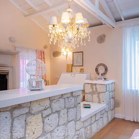 Otel Erendira - Special Category Alaçatı